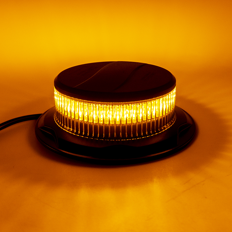 Este farol de advertência LED de baixo perfil tornou-se um novo favorito na indústria de luzes de advertência