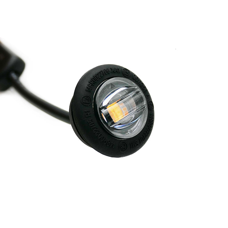 Marcador lateral multifuncional